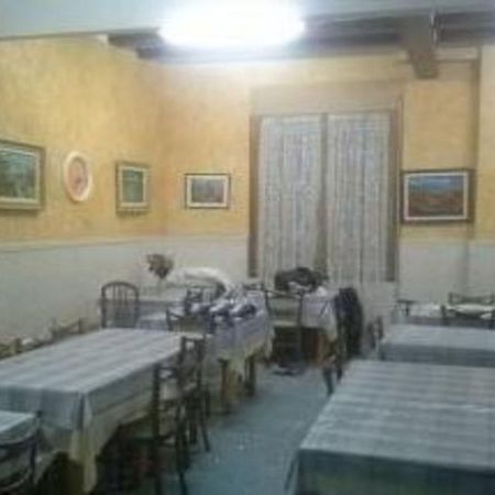 Neptuno Hostal 료렛 드 마르 외부 사진